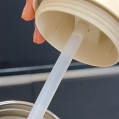 Bouteille d'eau en acier inoxydable isotherme | Smarty Paris