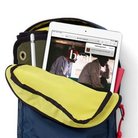 Coque en Cuir Apple Sleeve avec MagSafe iPhone 12 / 12 Pro B