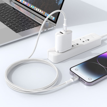 Câble USB-C vers Lightning XSSIVE XSS-BR-CL-W – 1 m, 30 W, blanc