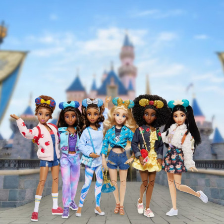 Doll and Fashion Pack Disney ily 4EVER – Tiana