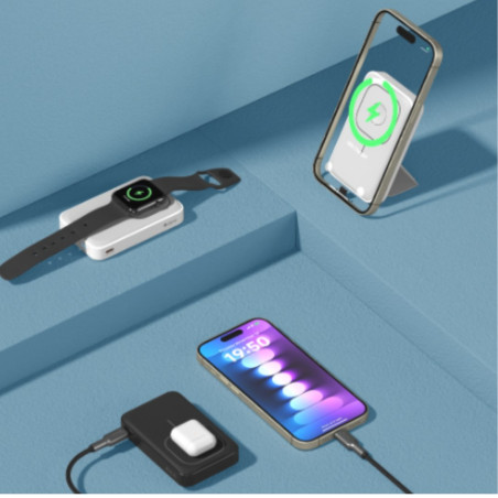 Magnetic Wireless Power Bank Devia JM-C11 – 10,000 mAh 20W with Stand Black