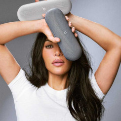 Enceinte Beats Pill x Kim Kardashian 24 h IP67