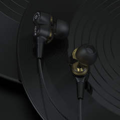 Devia Smart EM009 Wired Earphones Black | Smarty